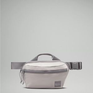 Lululemon all day essential belt bag grey 2.5 L